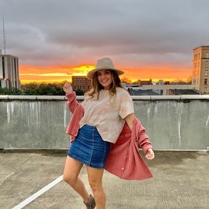 Meet your Posher, Emma